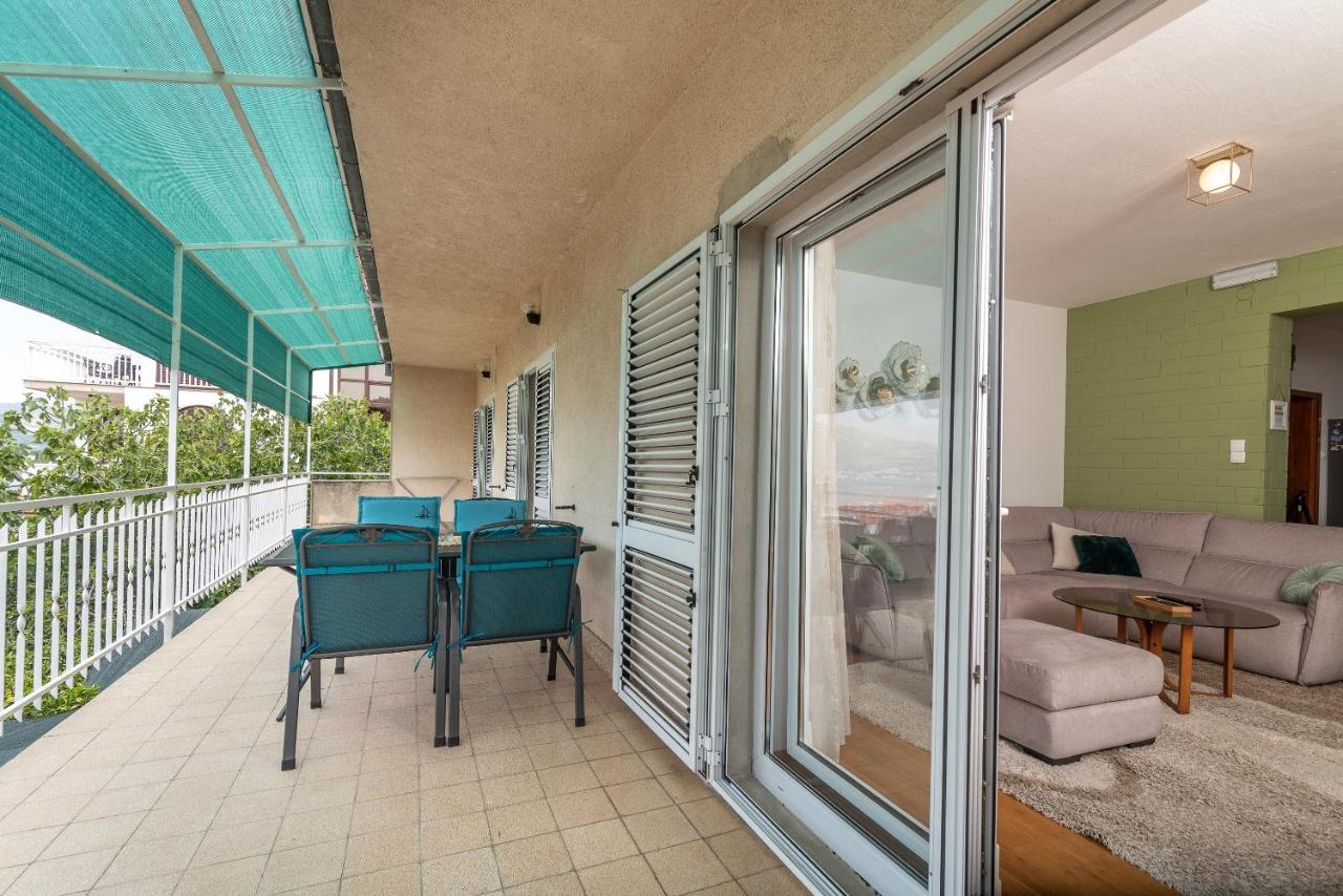 Apartments Fani Trogir Exterior photo