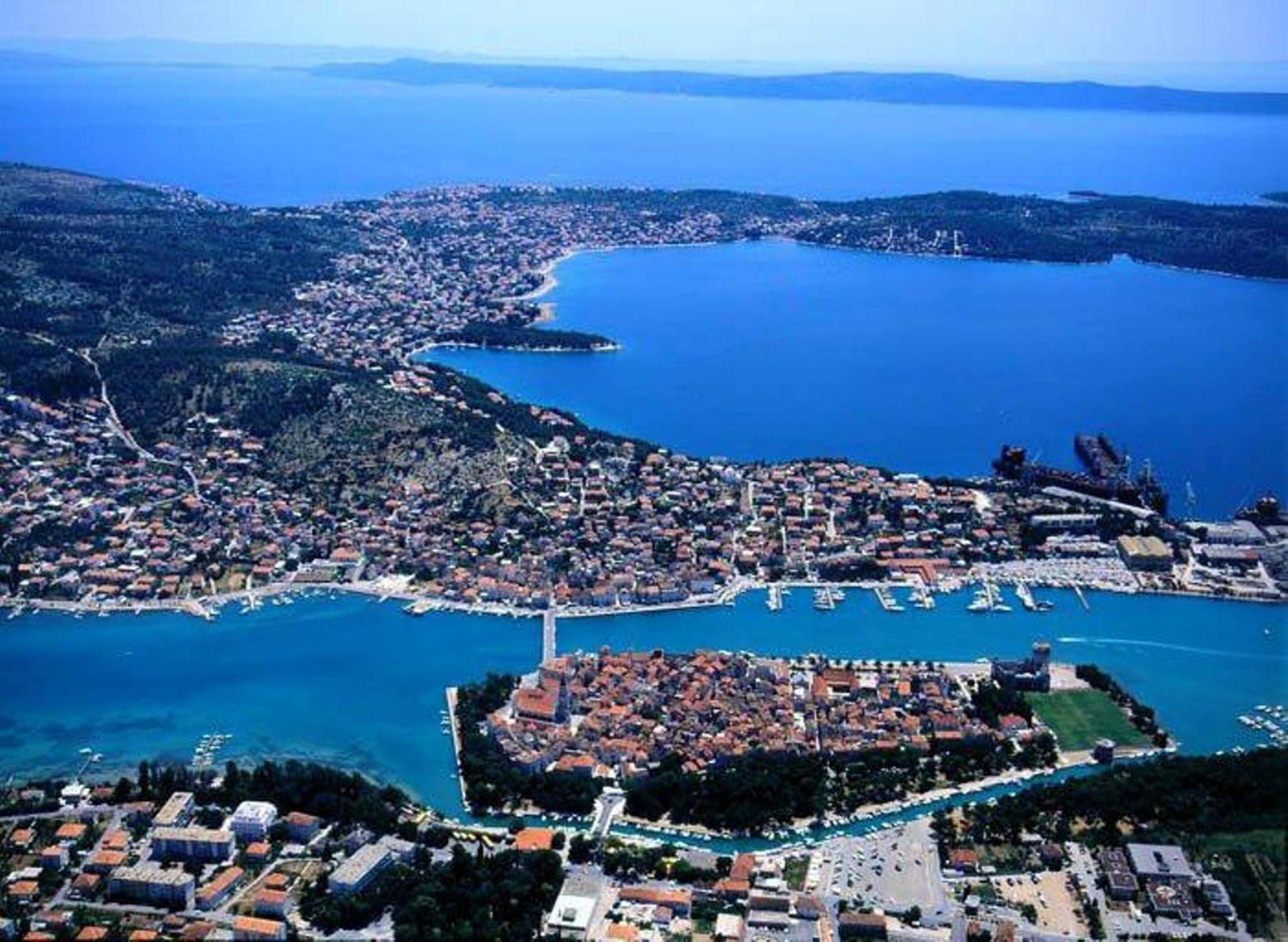 Apartments Fani Trogir Exterior photo